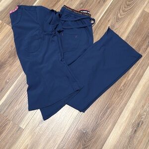 HeartSoul Navy Scrub Set